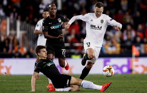 -国际米兰客场大胜，稳固联赛前三位置